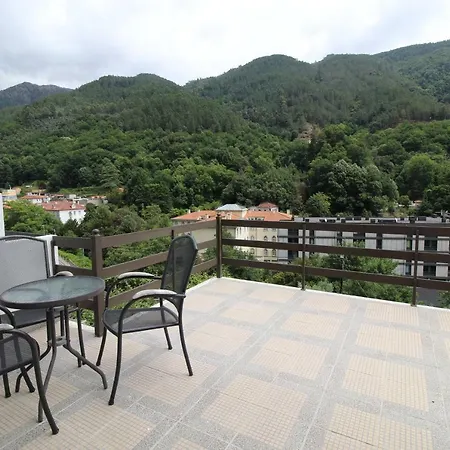 Pensjonat Geres Guest House