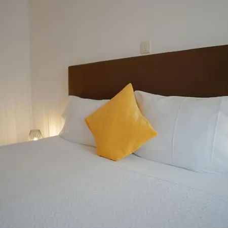 Geres Guest House Pensionat 4*