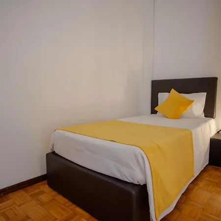 Pensión Geres Guest House 4*