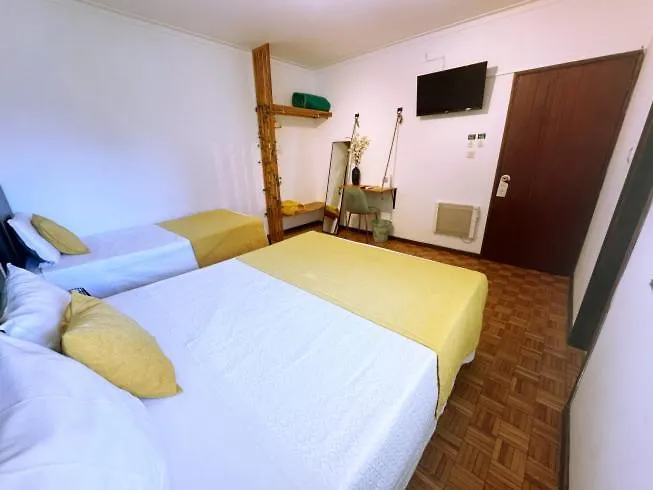 Pensión Geres Guest House 4*