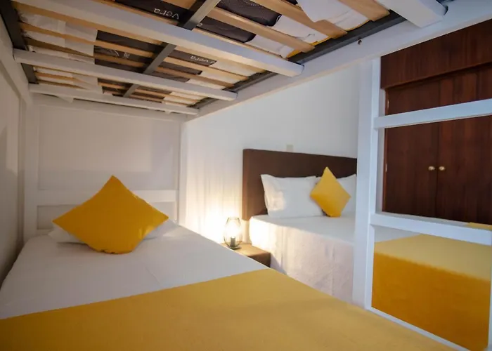 Geres Guest House Penzion 4*